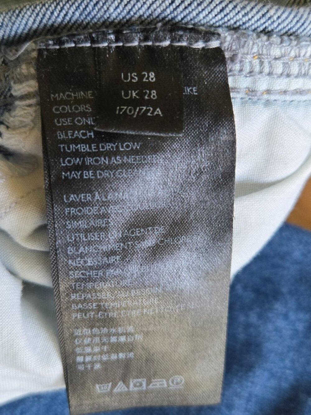 we the free | medium wash raw hem skinny jeans | size 28 - Picture 3 of 6